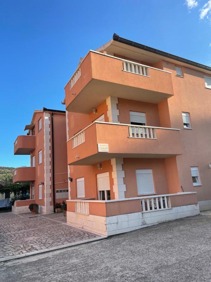ホテル Apartman Jukic マリナ エクステリア 写真