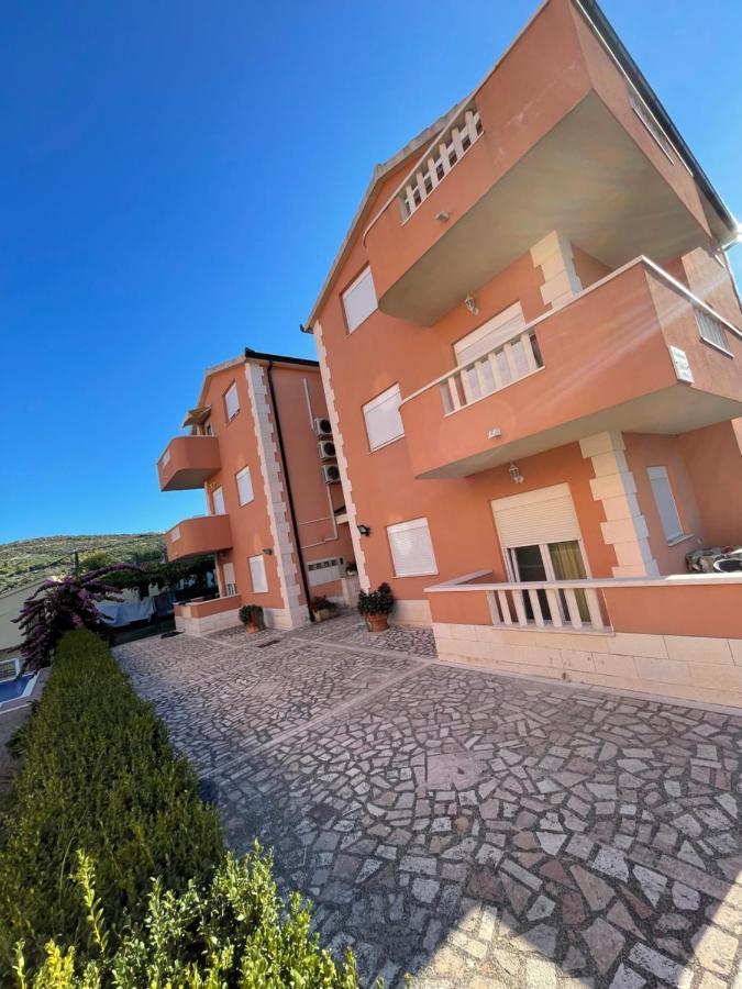 ホテル Apartman Jukic マリナ エクステリア 写真
