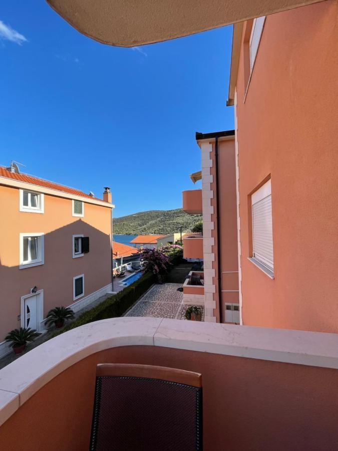 ホテル Apartman Jukic マリナ エクステリア 写真