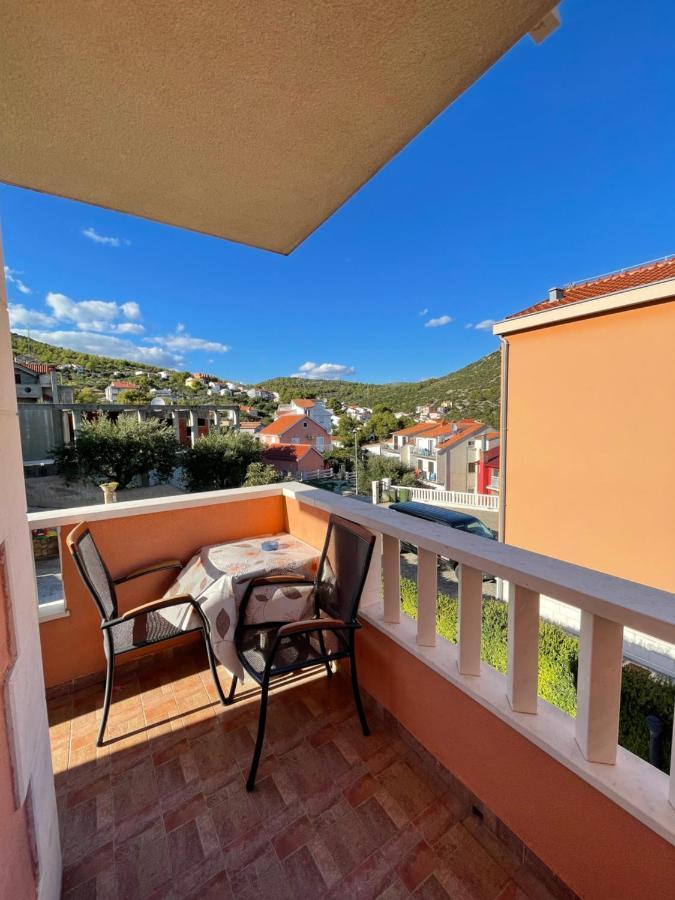 ホテル Apartman Jukic マリナ エクステリア 写真
